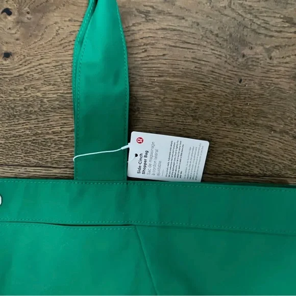 Lululemon Side-Cinch Shopper Bag 18L, Emerald Ice - NWT - Picture 3 of 9